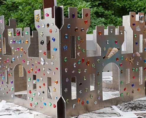 Schloss aus 2 mm Aluminium